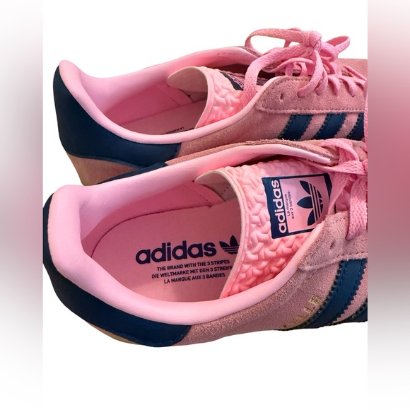 Adidas Gazelle Women's Pink and Blue Sneakers- US 8.5 - Picture 3 of 5